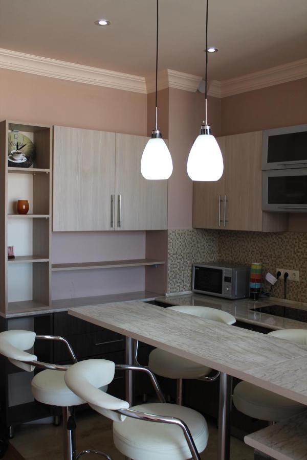 Batumi First Line Apartment Εξωτερικό φωτογραφία