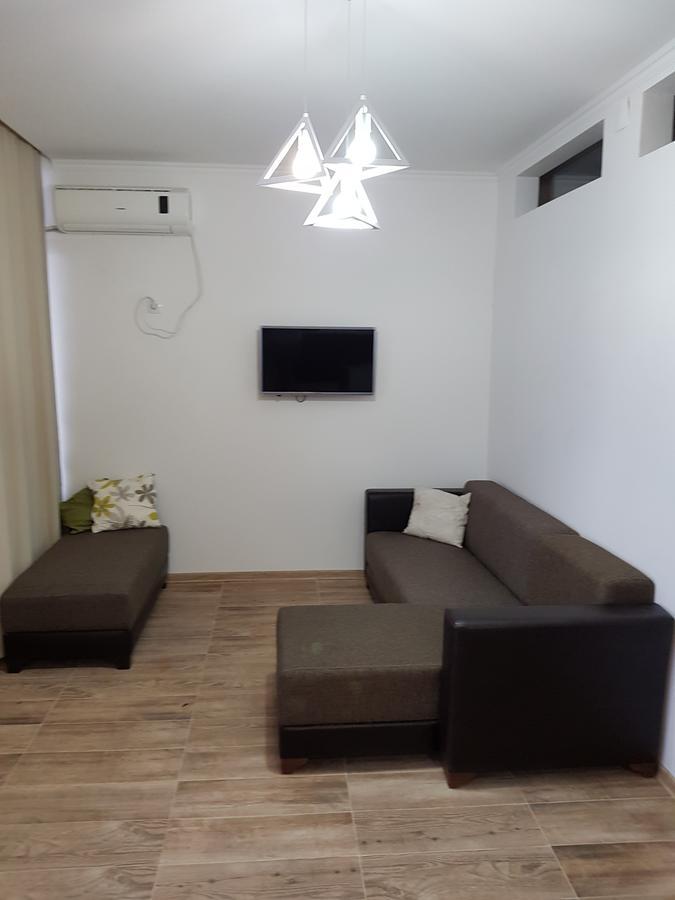 Batumi First Line Apartment Εξωτερικό φωτογραφία
